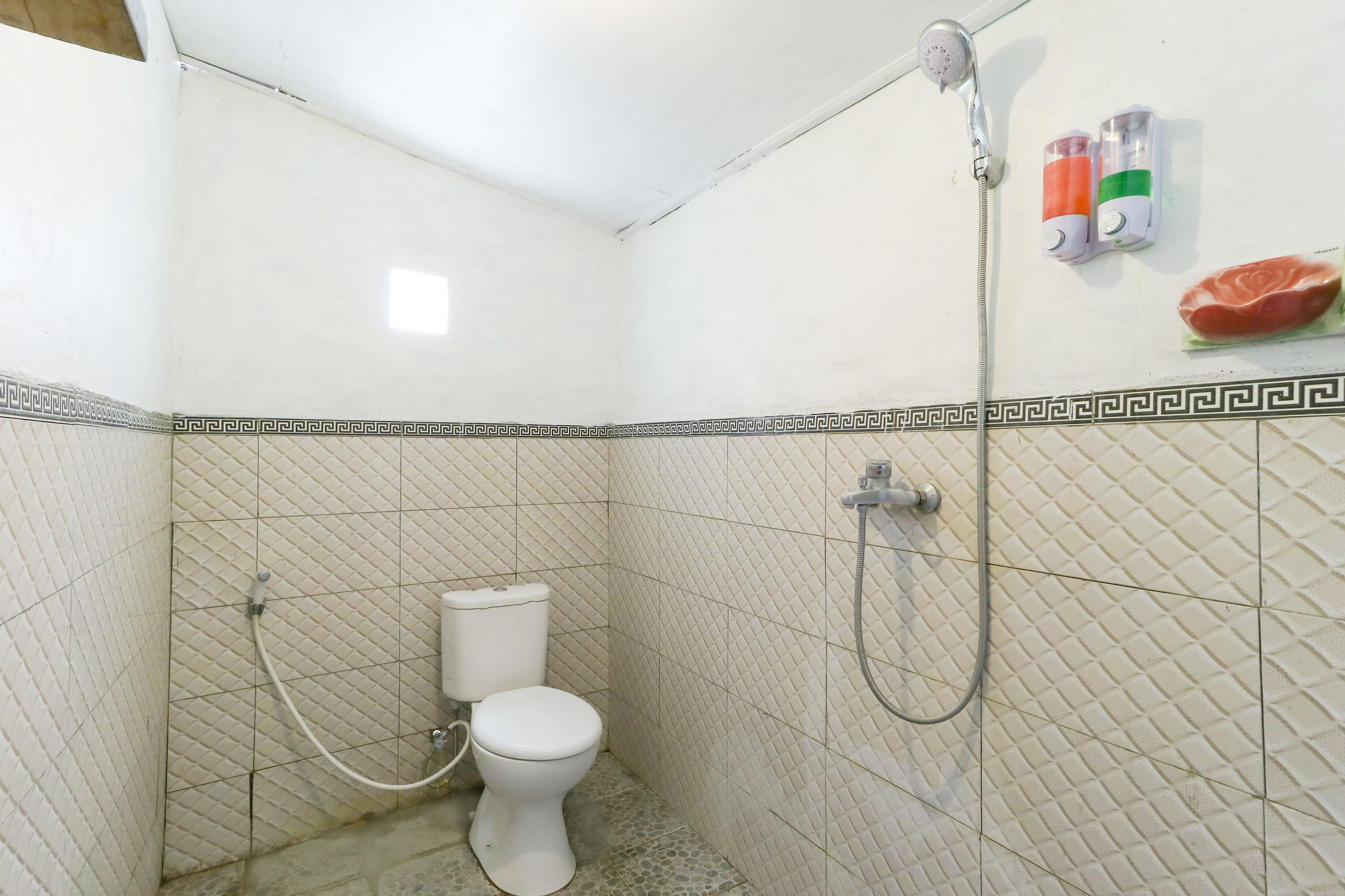 Road Beach Homestay Ped Экстерьер фото